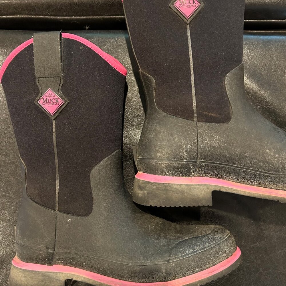 Muck Boot Cowboy Riding Boots